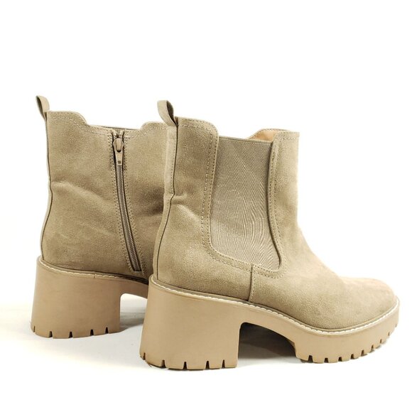 Universal Thread Womens Size 11 Beige Faux Suede Chunky Heel Chelsea Boots - Picture 4 of 10
